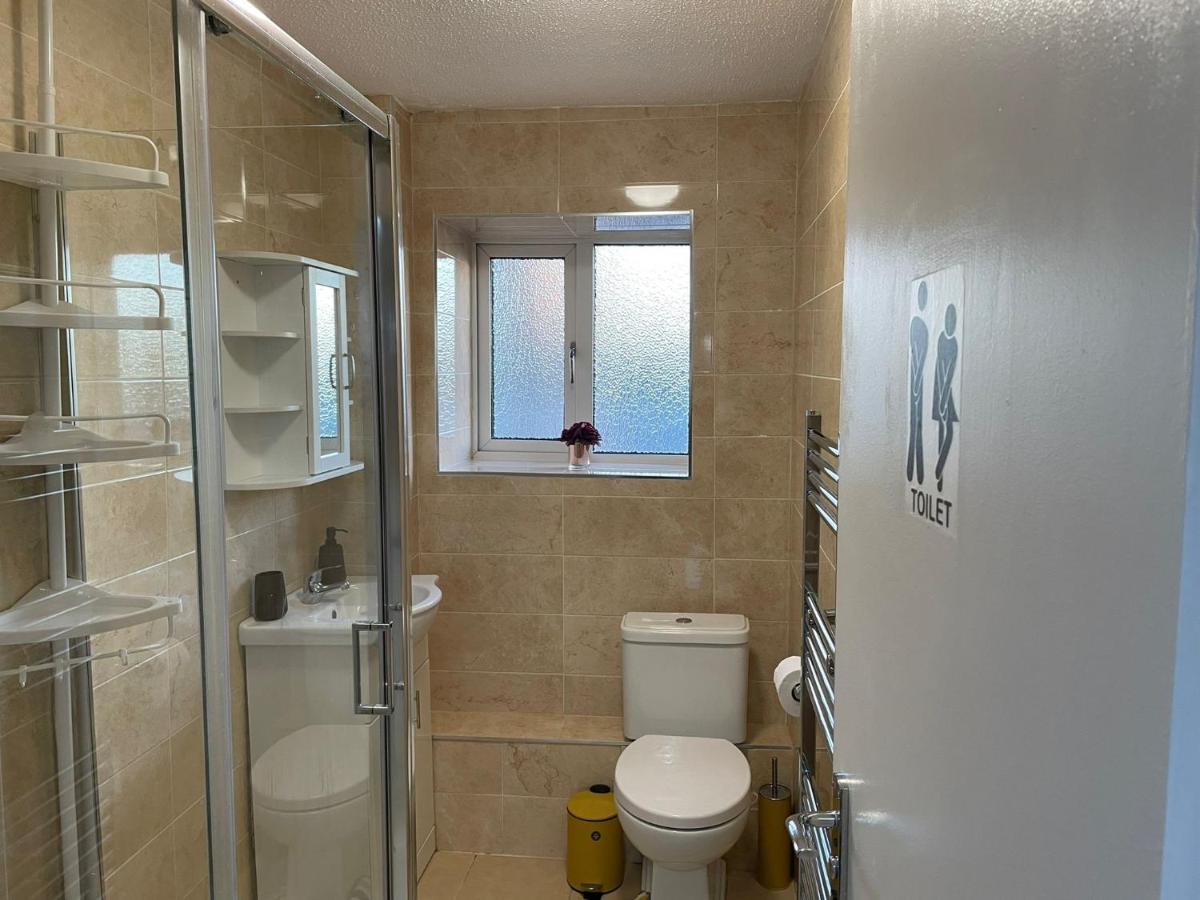 Nnk Air Bnb เอนฟิลด์ ภายนอก รูปภาพ